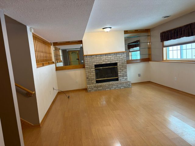 12800 Eastview Curve, Apple Valley, MN 55124