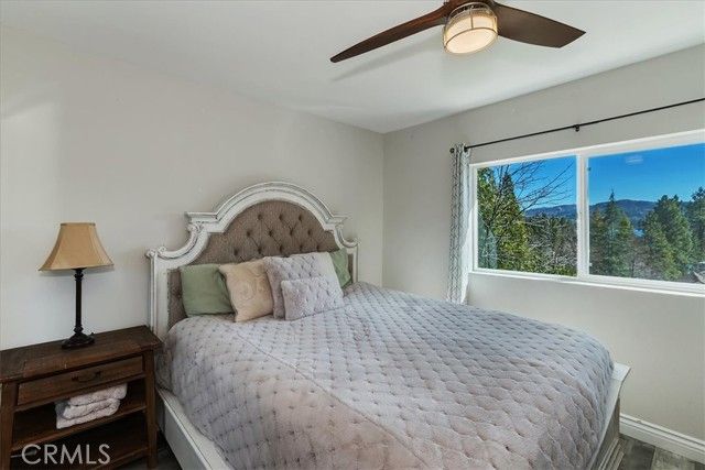 27565 North Bay Rd, Lake Arrowhead, CA 92352