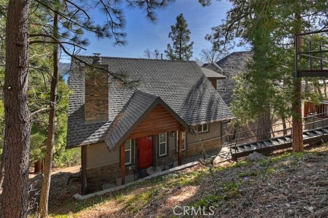 27565 North Bay Rd, Lake Arrowhead, CA 92352