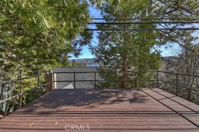 27565 North Bay Rd, Lake Arrowhead, CA 92352