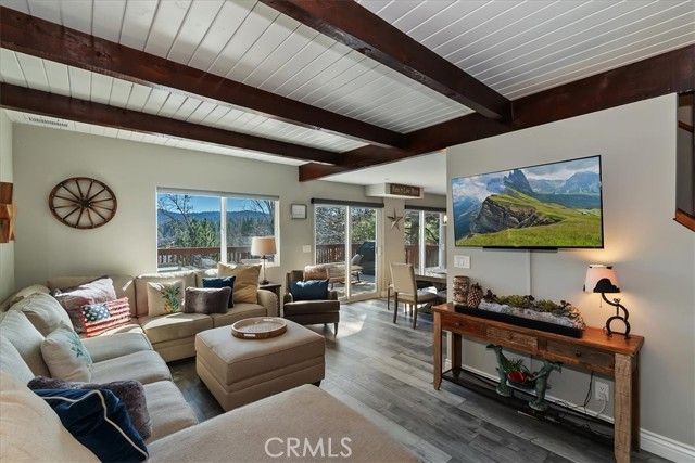 27565 North Bay Rd, Lake Arrowhead, CA 92352