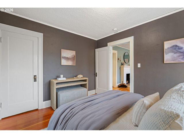 4224 Se 16TH Ave, Portland, OR 97202