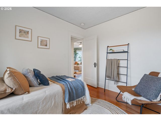 4224 Se 16TH Ave, Portland, OR 97202