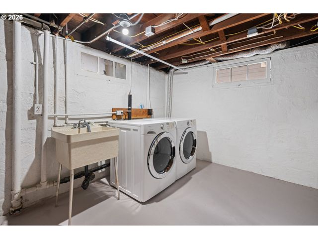 4224 Se 16TH Ave, Portland, OR 97202