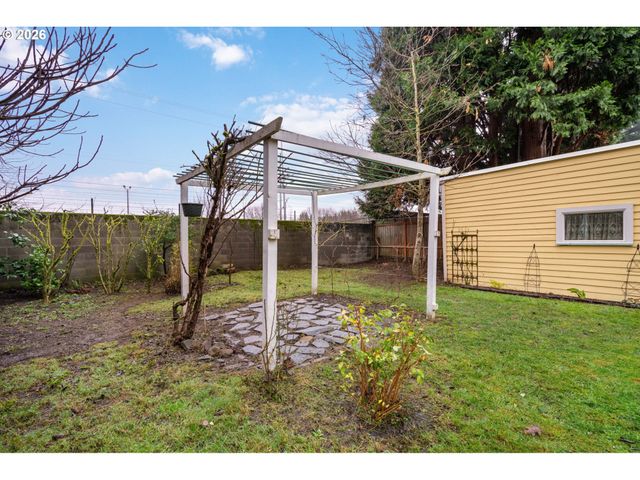 4224 Se 16TH Ave, Portland, OR 97202