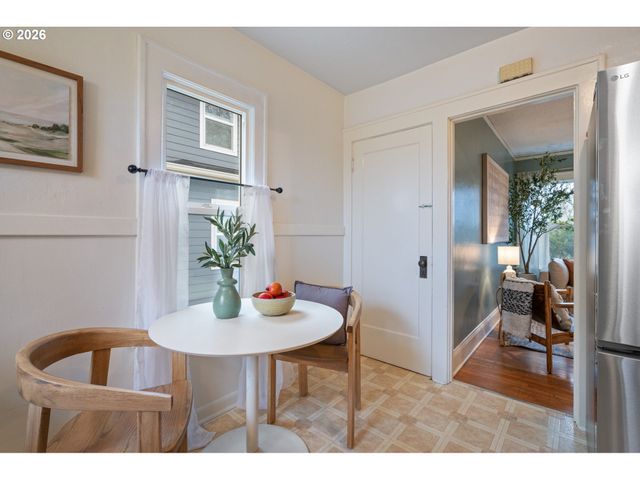 4224 Se 16TH Ave, Portland, OR 97202