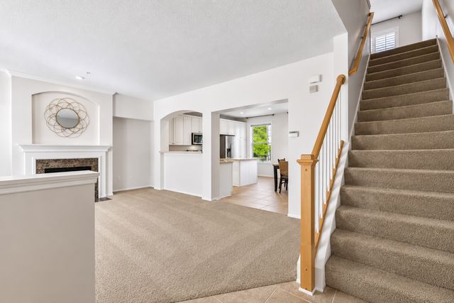 11259 Preswick Boulevard, Eden Prairie, MN 55344