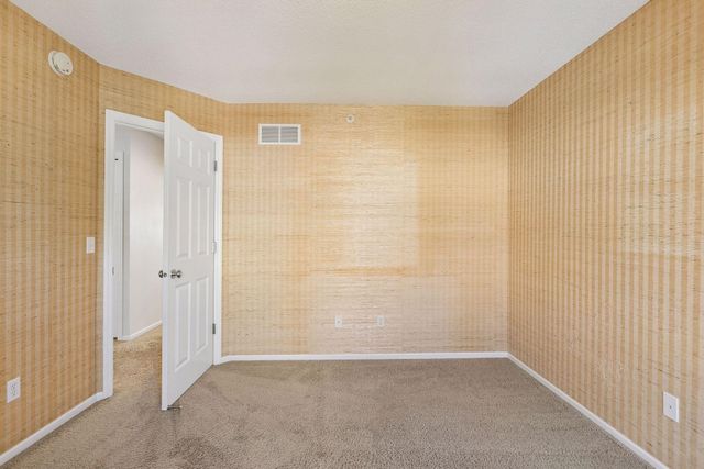 11259 Preswick Boulevard, Eden Prairie, MN 55344