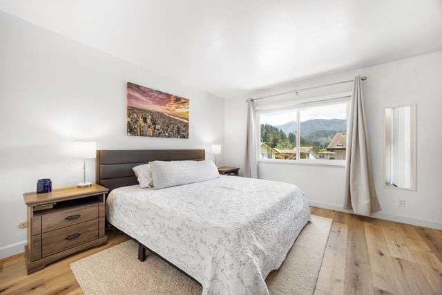 1499 Terra Nova Boulevard, Pacifica, CA 94044