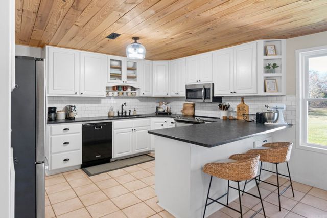 2419 HWY 128, Lonsdale, AR 72087