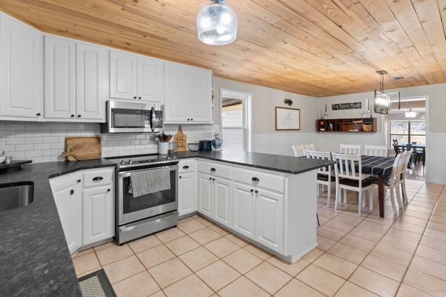 2419 HWY 128, Lonsdale, AR 72087