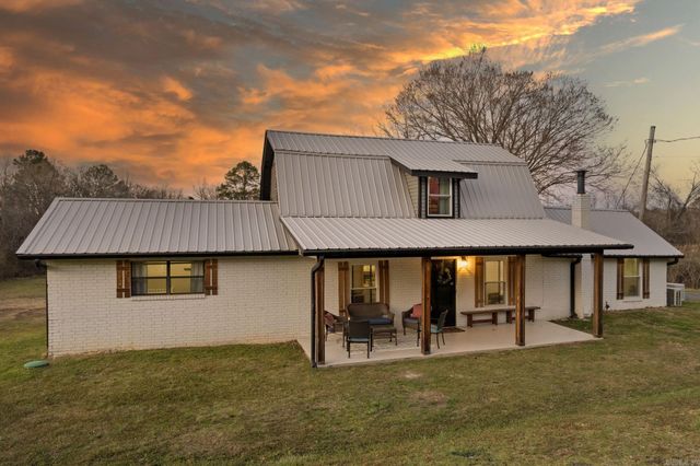 2419 HWY 128, Lonsdale, AR 72087