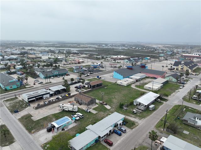519 S 10th St, Port Aransas, TX 78373