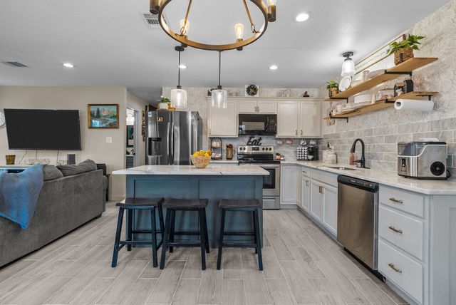 2504 Orion Way, Granbury, TX 76048