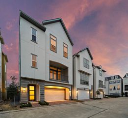 11109 Savannah Woods Lane, Houston, TX 77043