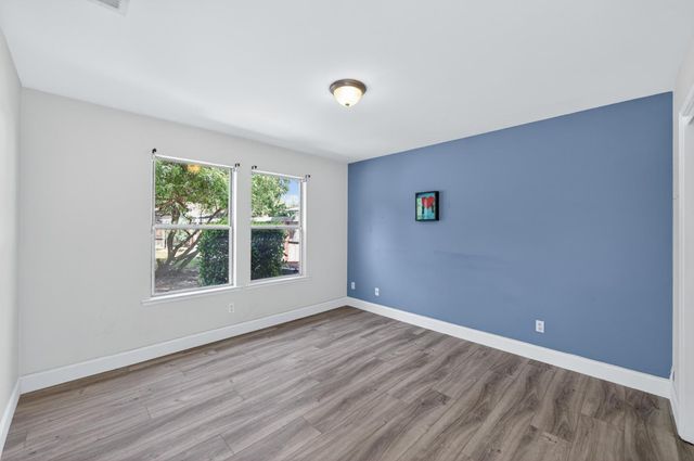 2384 E Quincy Avenue, Fresno, CA 93720