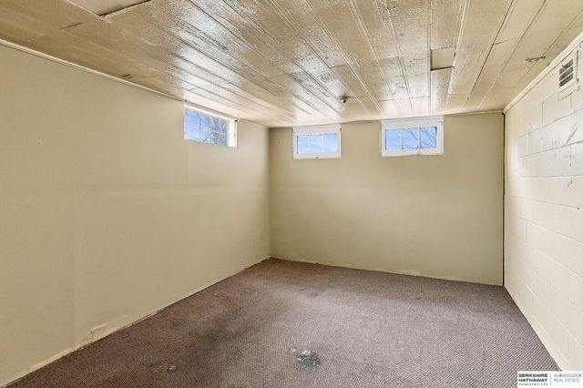 3508 N 47th Avenue, Omaha, NE 68104
