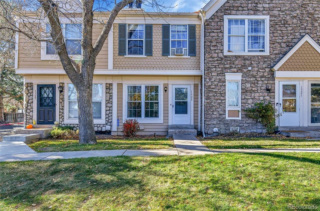 1323 S Idalia Street, Aurora, CO 80017