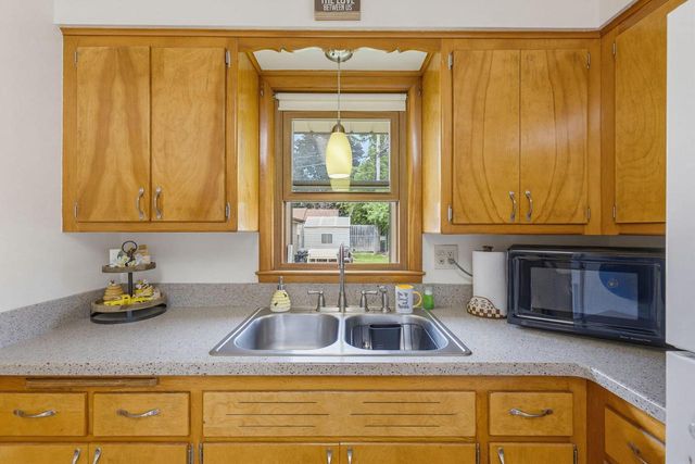 6346 N 80th STREET, Milwaukee, WI 53218
