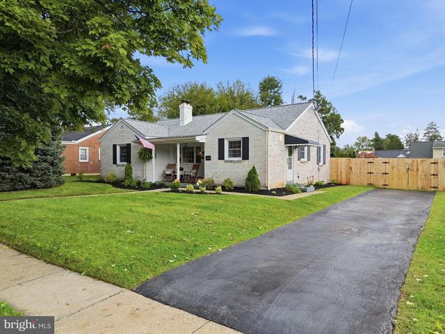 2409 TAPLEY LN, Wilmington, DE 19808