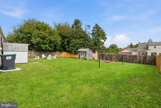 2409 TAPLEY LN, Wilmington, DE 19808