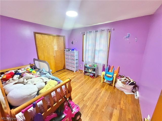 728 Hazelwood Drive, Vermilion, OH 44089