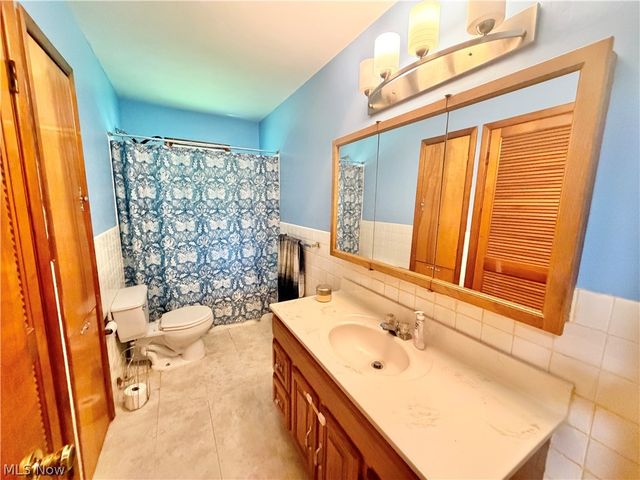 728 Hazelwood Drive, Vermilion, OH 44089