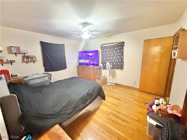 728 Hazelwood Drive, Vermilion, OH 44089