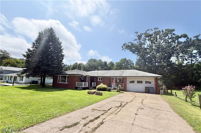 728 Hazelwood Drive, Vermilion, OH 44089