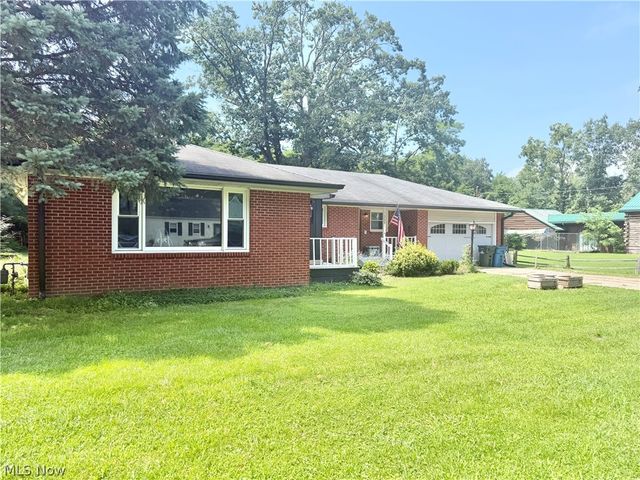 728 Hazelwood Drive, Vermilion, OH 44089