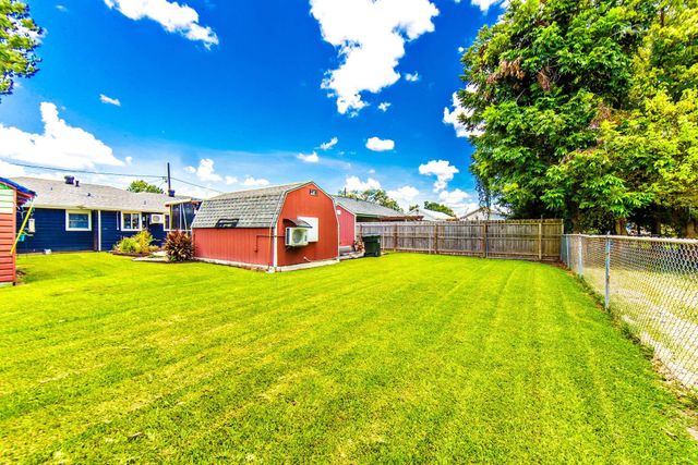 1202 Bourg St, Houma, LA 70360