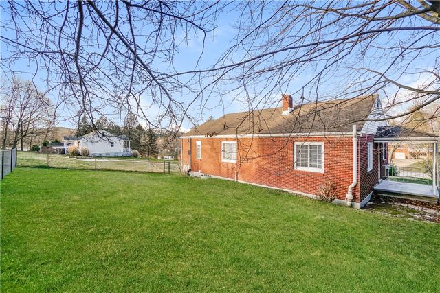 941 Whitehead Ln, North Huntingdon, PA 15642