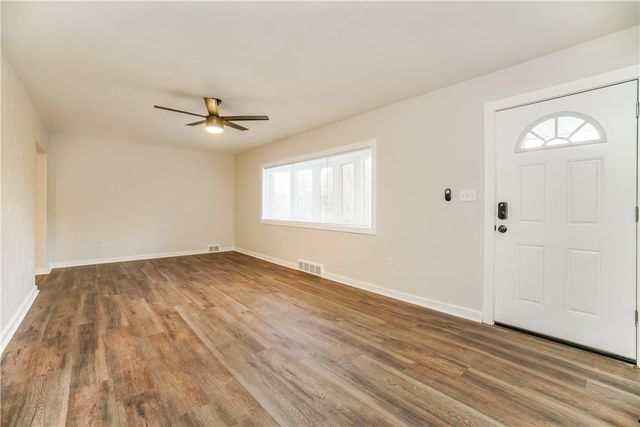 941 Whitehead Ln, North Huntingdon, PA 15642