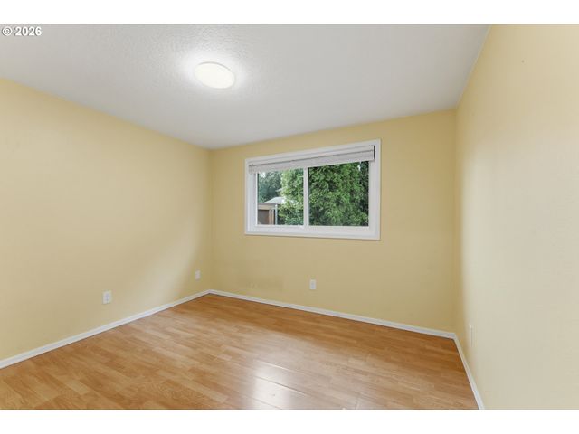 3670 Se 21ST Dr, Gresham, OR 97080