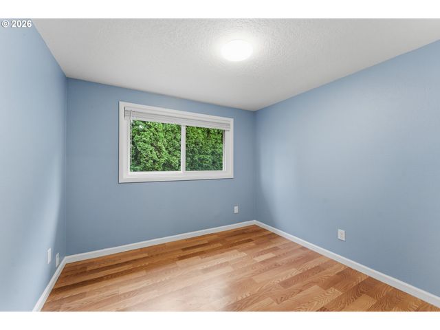 3670 Se 21ST Dr, Gresham, OR 97080