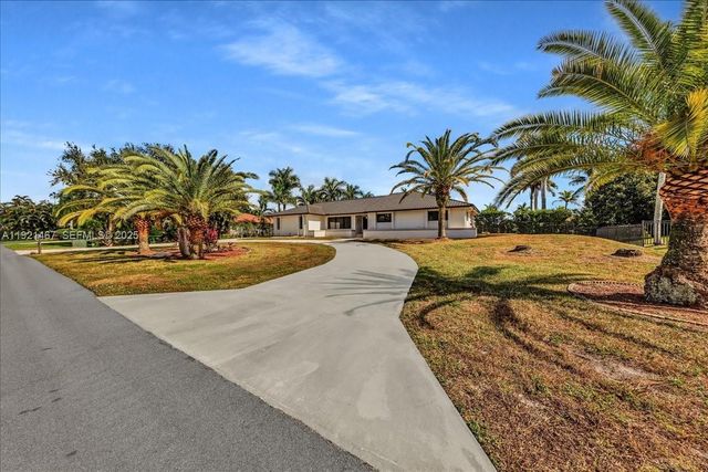 3801 SW 141st Ave, Miramar, FL 33027