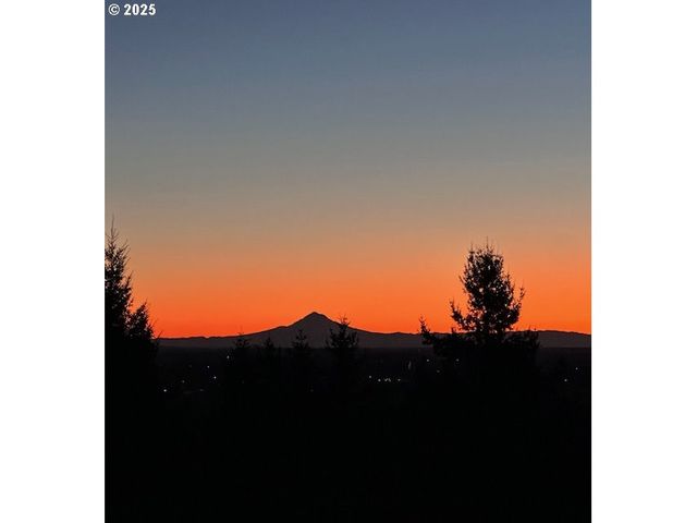 9360 Sw YOUNGBERG HILL Rd, Mc Minnville, OR 97128