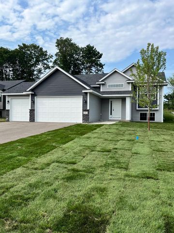 1063 Bellaire Boulevard NW, Isanti, MN 55040