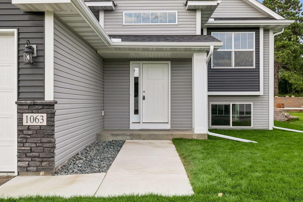 1063 Bellaire Boulevard NW, Isanti, MN 55040 — photo 5