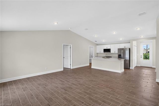 2821 NW 22nd PL, Cape Coral, FL 33993