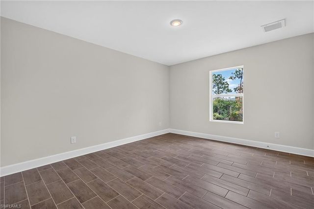 2821 NW 22nd PL, Cape Coral, FL 33993