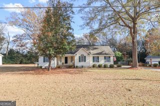215 Stonefield Circle, Macon, GA 31216