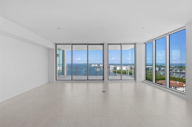 5713 BOWEN DANIEL DR. 1506, Tampa, FL 33616