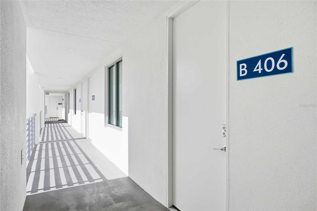 1703 N TAMIAMI TRAIL 406, Sarasota, FL 34234