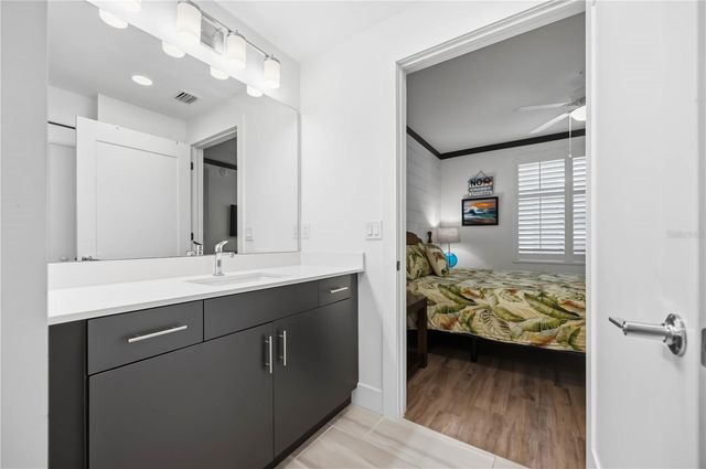 1703 N TAMIAMI TRAIL 406, Sarasota, FL 34234