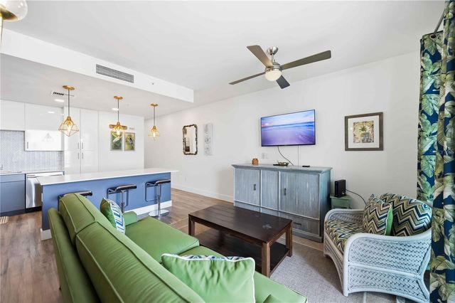 1703 N TAMIAMI TRAIL 406, Sarasota, FL 34234