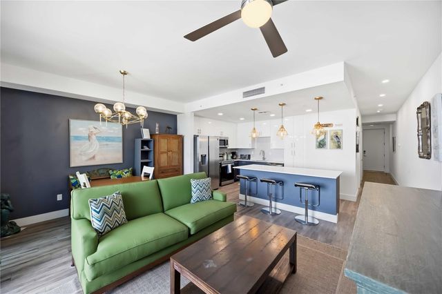 1703 N TAMIAMI TRAIL 406, Sarasota, FL 34234