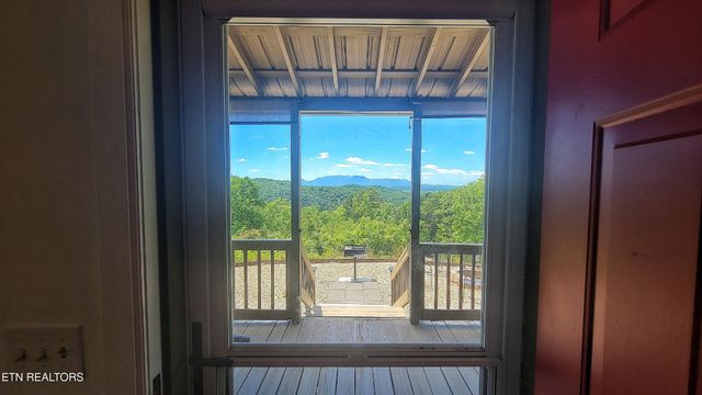 264 Curry Way, Del Rio, TN 37727