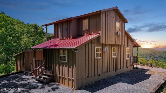 264 Curry Way, Del Rio, TN 37727