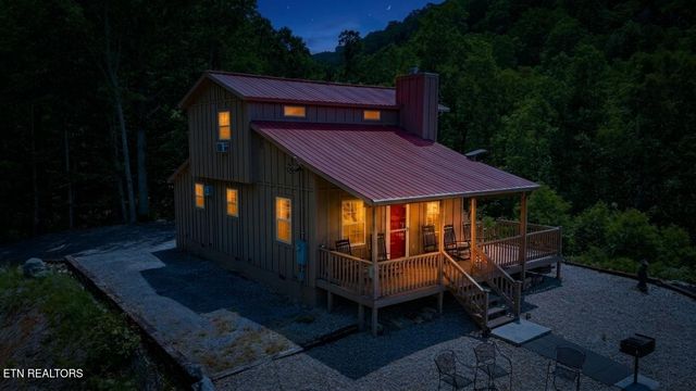 264 Curry Way, Del Rio, TN 37727